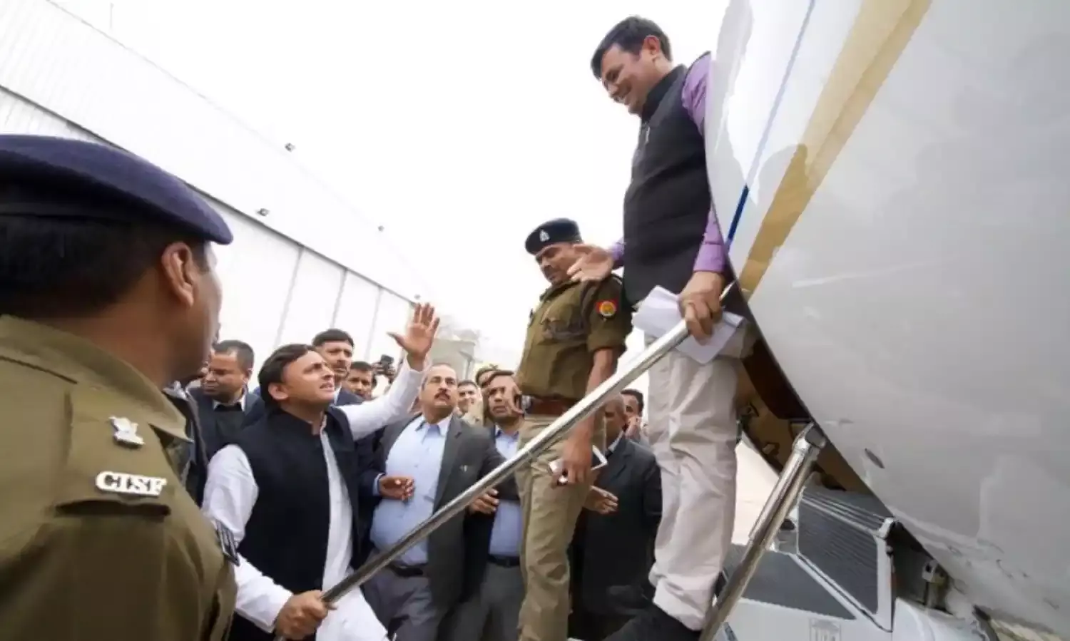 Former CM Detained at Airport, Has Yogi Adityanath Lost His Nerve?