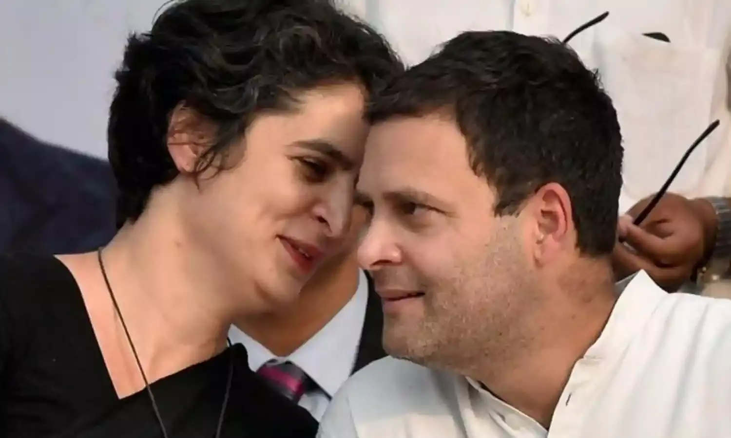 Congress Divides UP Control Between Priyanka Gandhi, Scindia: From Possible Loss the State Tilts Towards BJP Win Congress Divides UP Control Between Priyanka Gandhi, Scindia: From Possible Loss the State Tilts Towards BJP Win