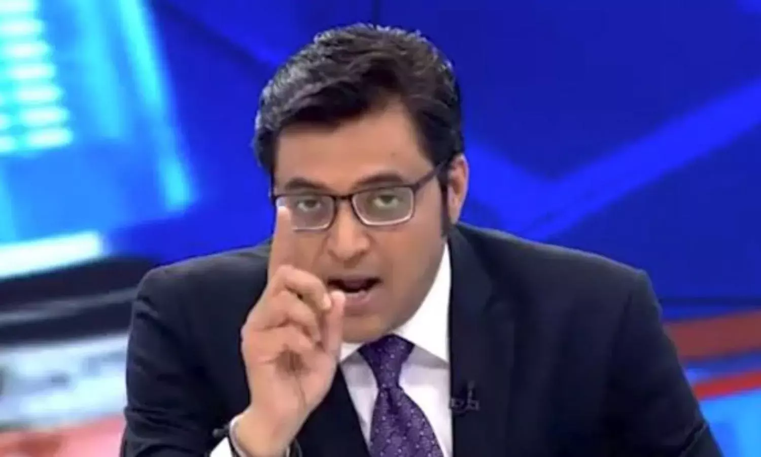 Anchor Goswami Summoned by Srinagar Court in Criminal Defamation Case