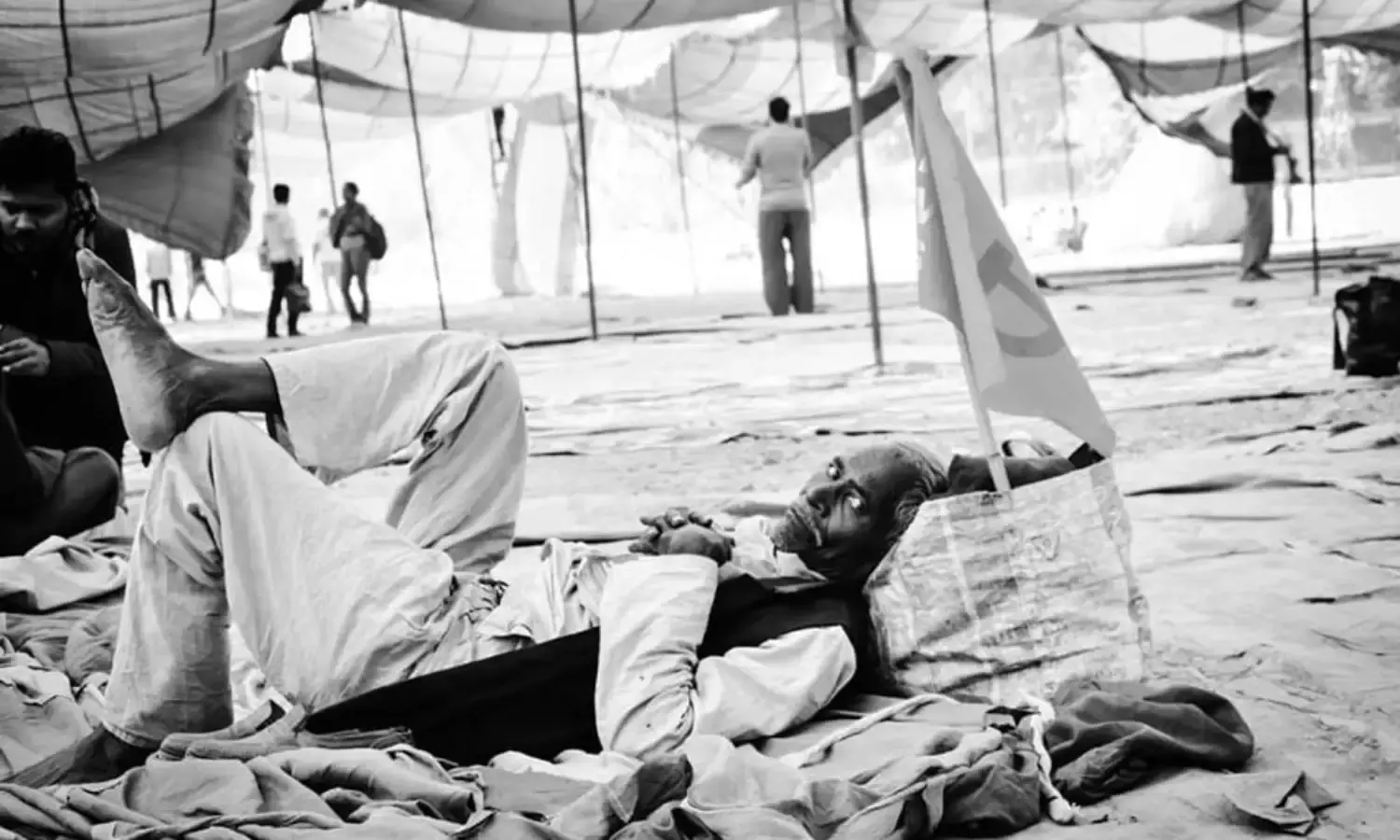 Even If I Die My Land Wont: Farmers March in Delhi Even If I Die My Land Wont: Farmers March in Delhi