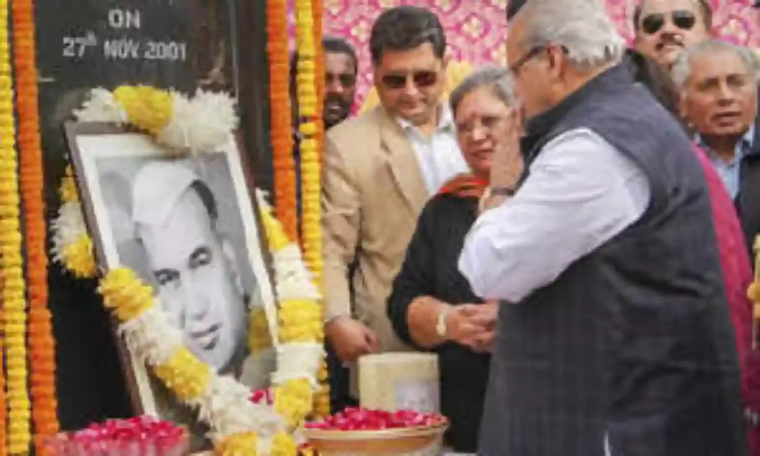 Governor Malik Is Ready for a Transfer But Sajad Lone Left High and Dry