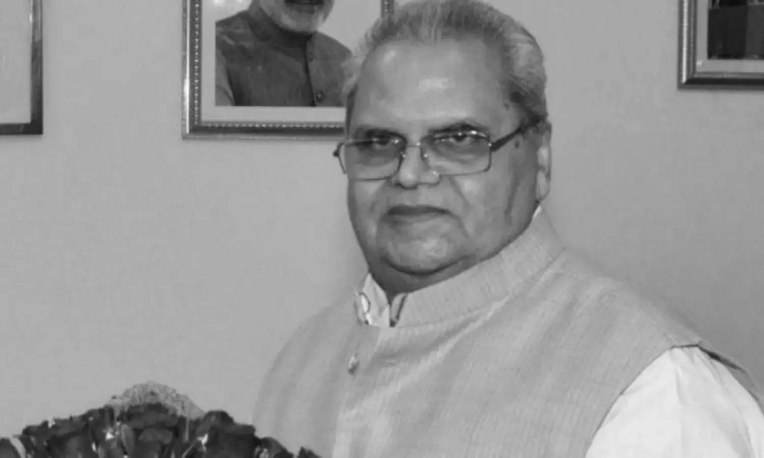 Scrapping of Controversial Contract with Reliance Insurance Raises Demands for High Level Probe