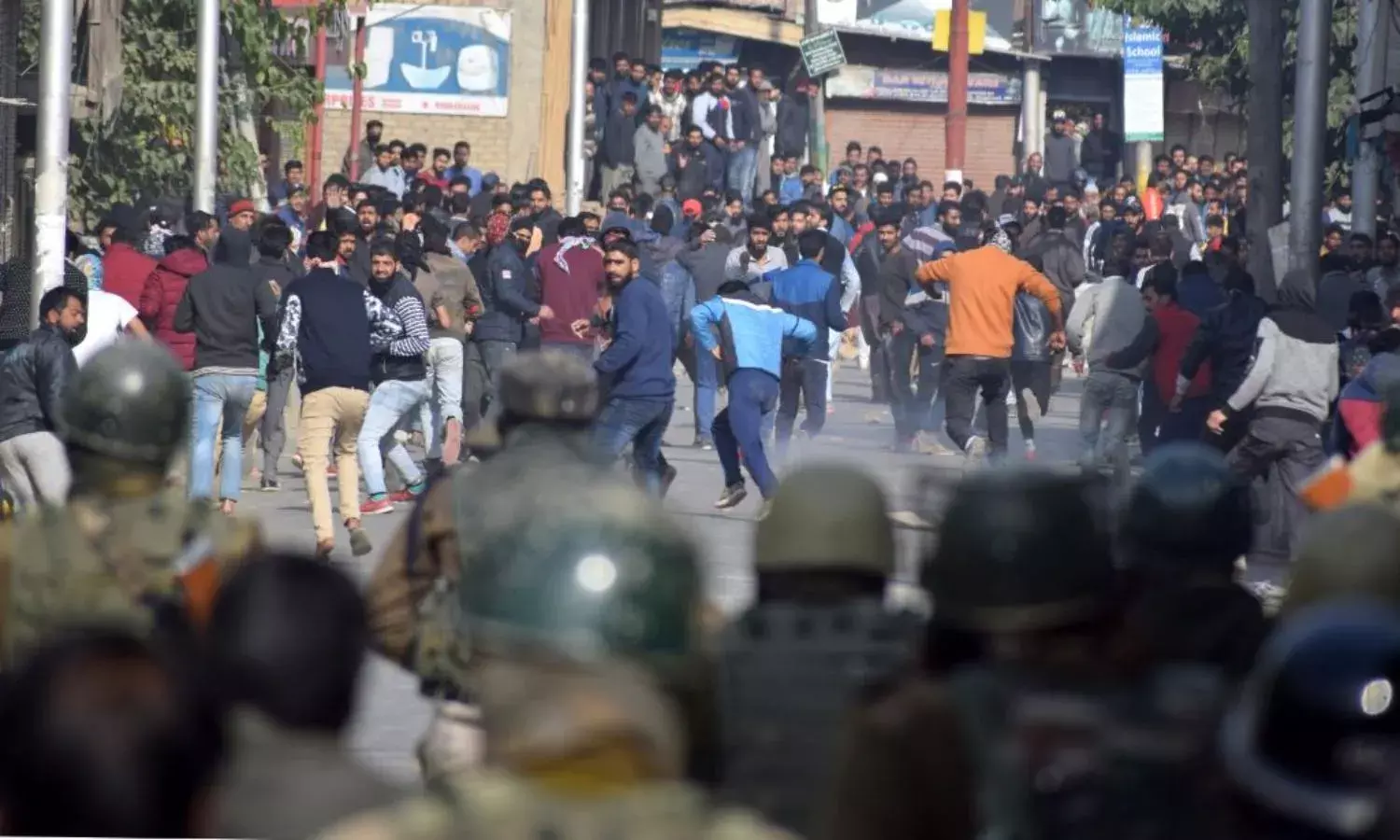 Why Young, Educated Kashmiris Are Turning to Militancy