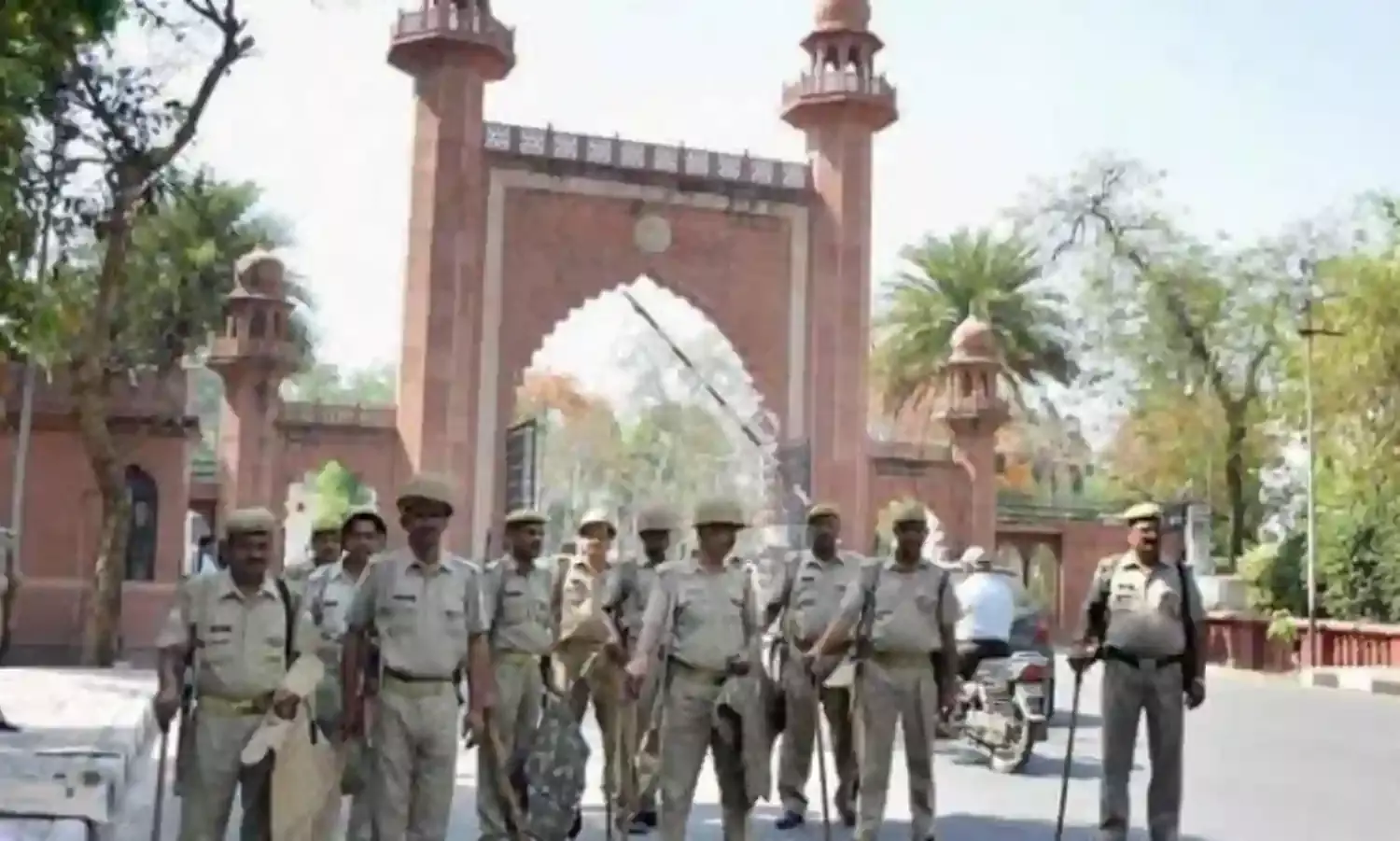 Governor Steps In to Ensure Safety of Kashmiri Students