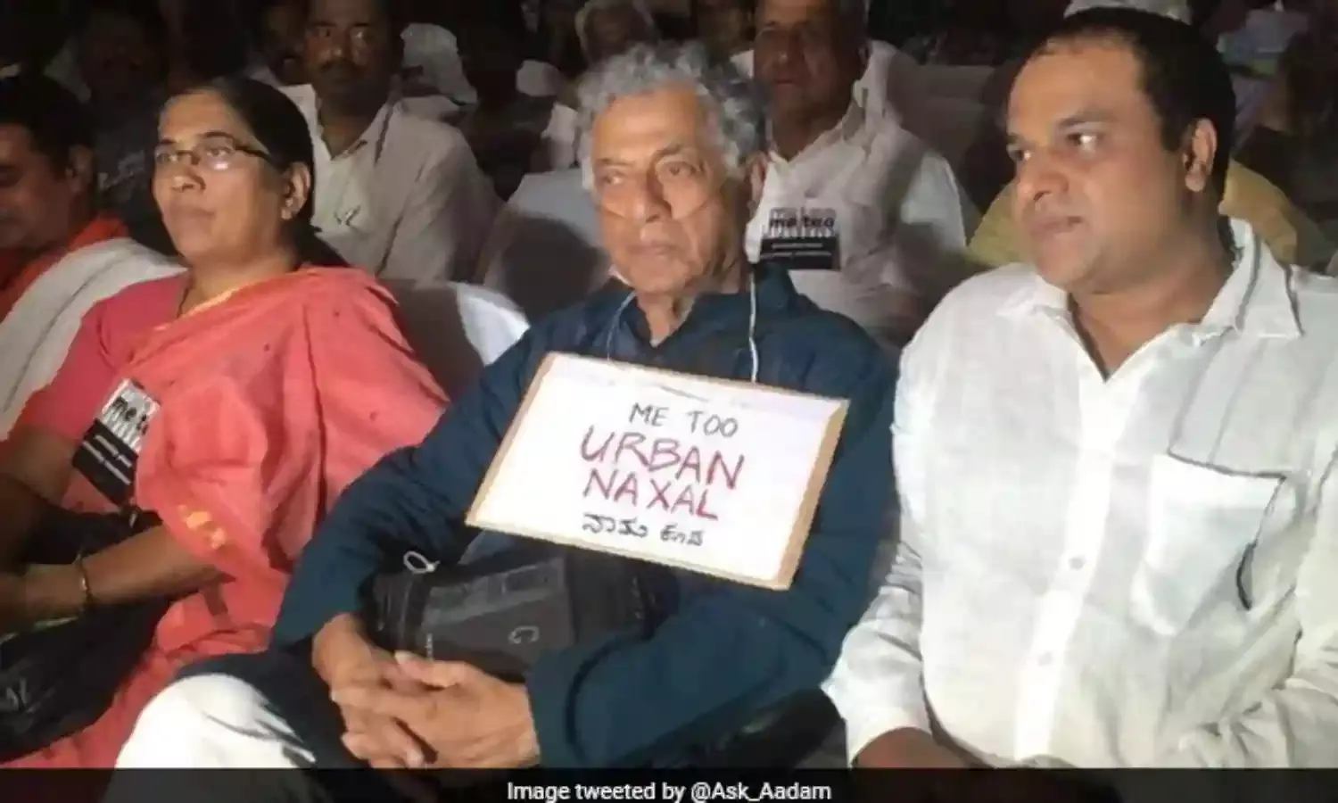 Complaint Against Karnad for Naxal Placard at Lankesh Memorial, Right Wing Protests for Release of Murder Accused Complaint Against Karnad for Naxal Placard at Lankesh Memorial, Right Wing Protests for Release of Murder Accused