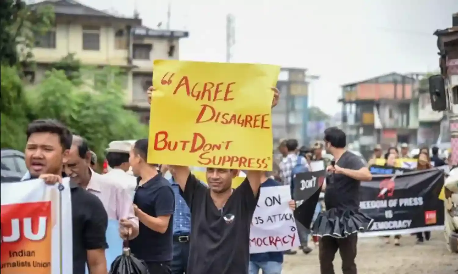 प्रेस की आज़ादी और अधिकार के लिए अरुणाचल के पत्रकारों का मार्च