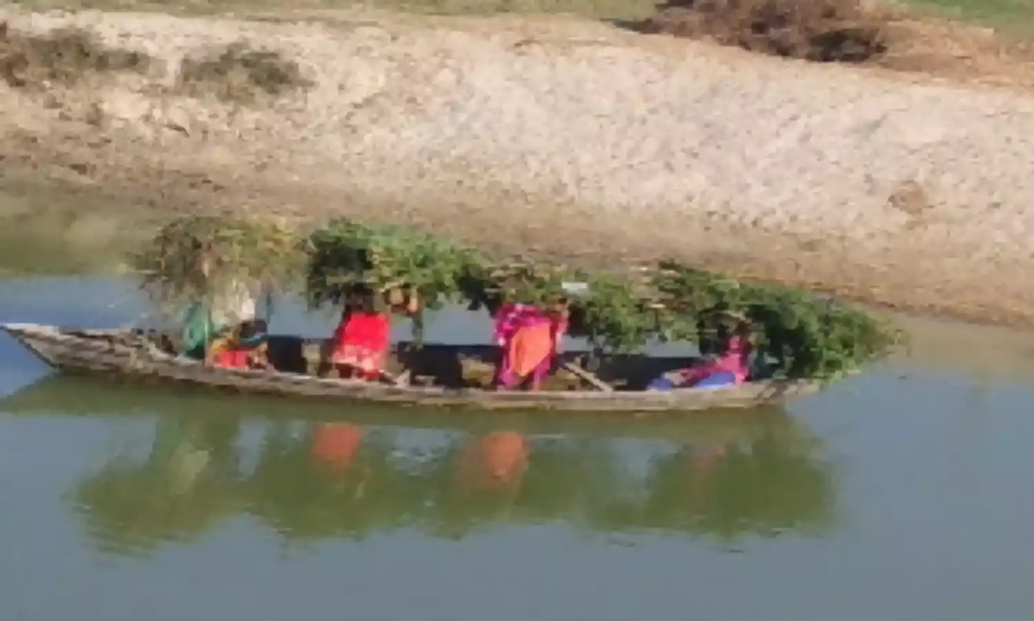 विश्व बैंक से दो बार लिया कर्ज, मुख्यमंत्री का सरकारी आकड़ों में सिर्फ 26% घर बनाने का ही दावा