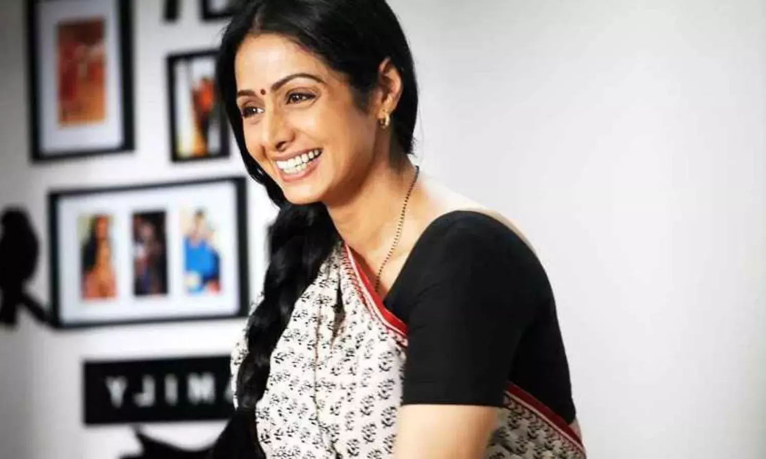 A Look At English-Vinglish, on Sridevis Birth Anniversary