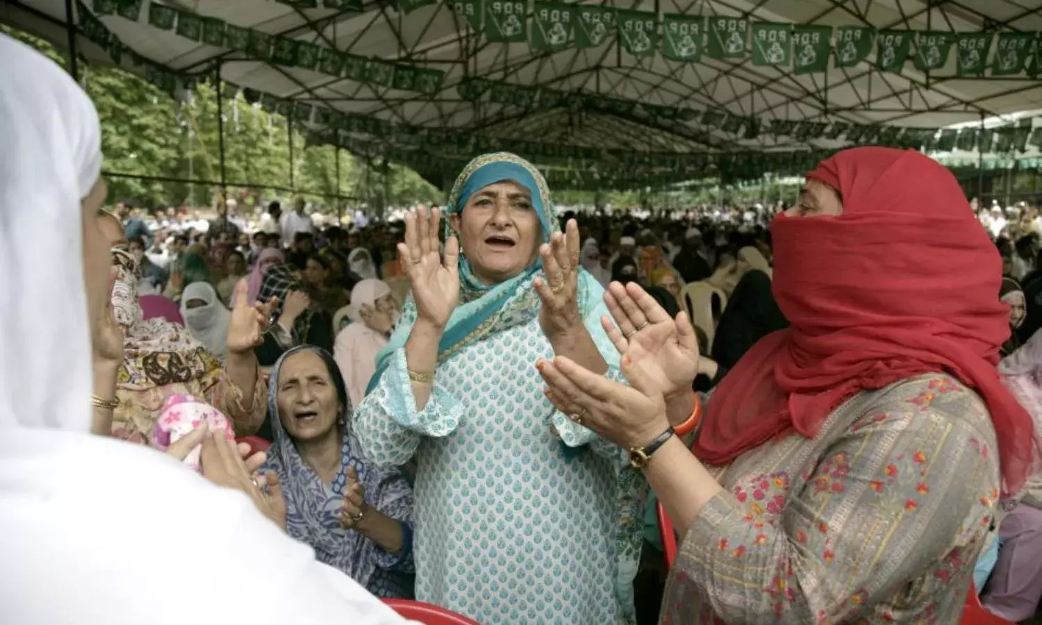 Kashmir Unites For ‘Mass Agitation’ For Article 35-A