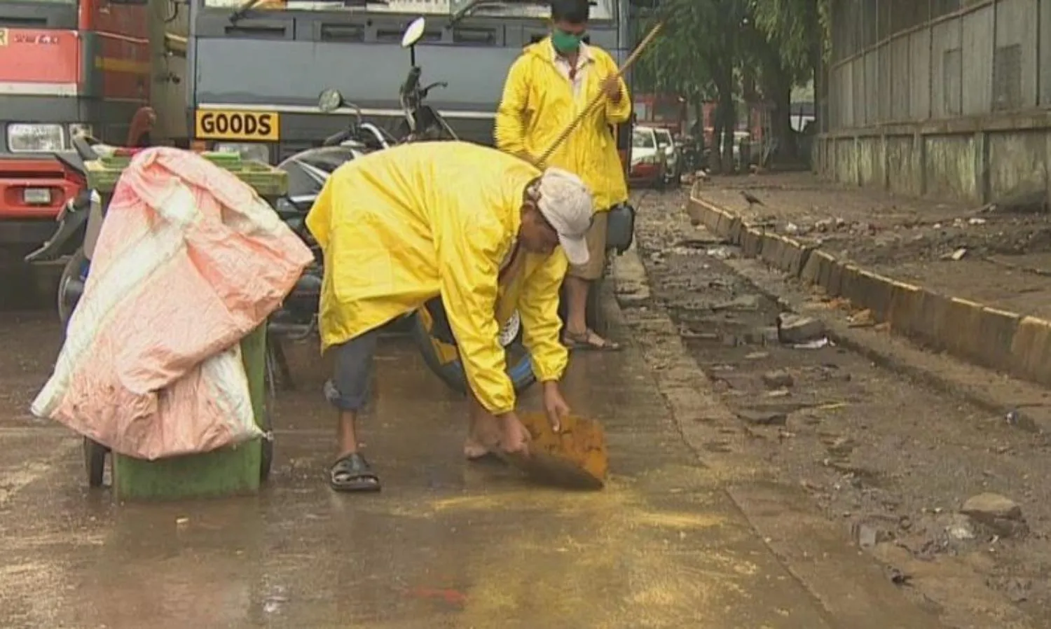 ब्राह्मण-जाट व मुस्लिम भी बतौर सफाई कर्मचारी भर्ती होने लगे है