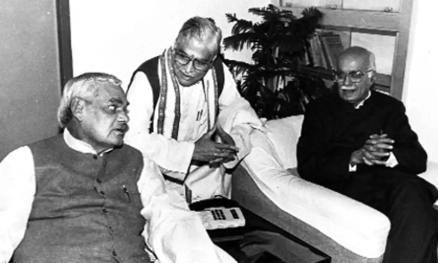 Murmurs From BJP Old Guard: Bhade Ke Tattu Cannot Win the Elections for Modi