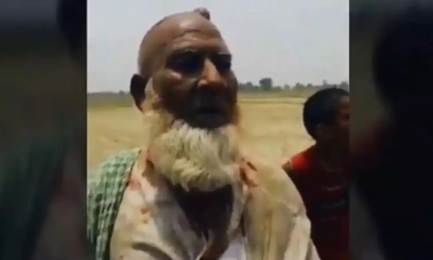 दादरी से हापुड़: “गौ – रक्षकों” का कहर जारी दादरी से हापुड़: “गौ – रक्षकों” का कहर जारी