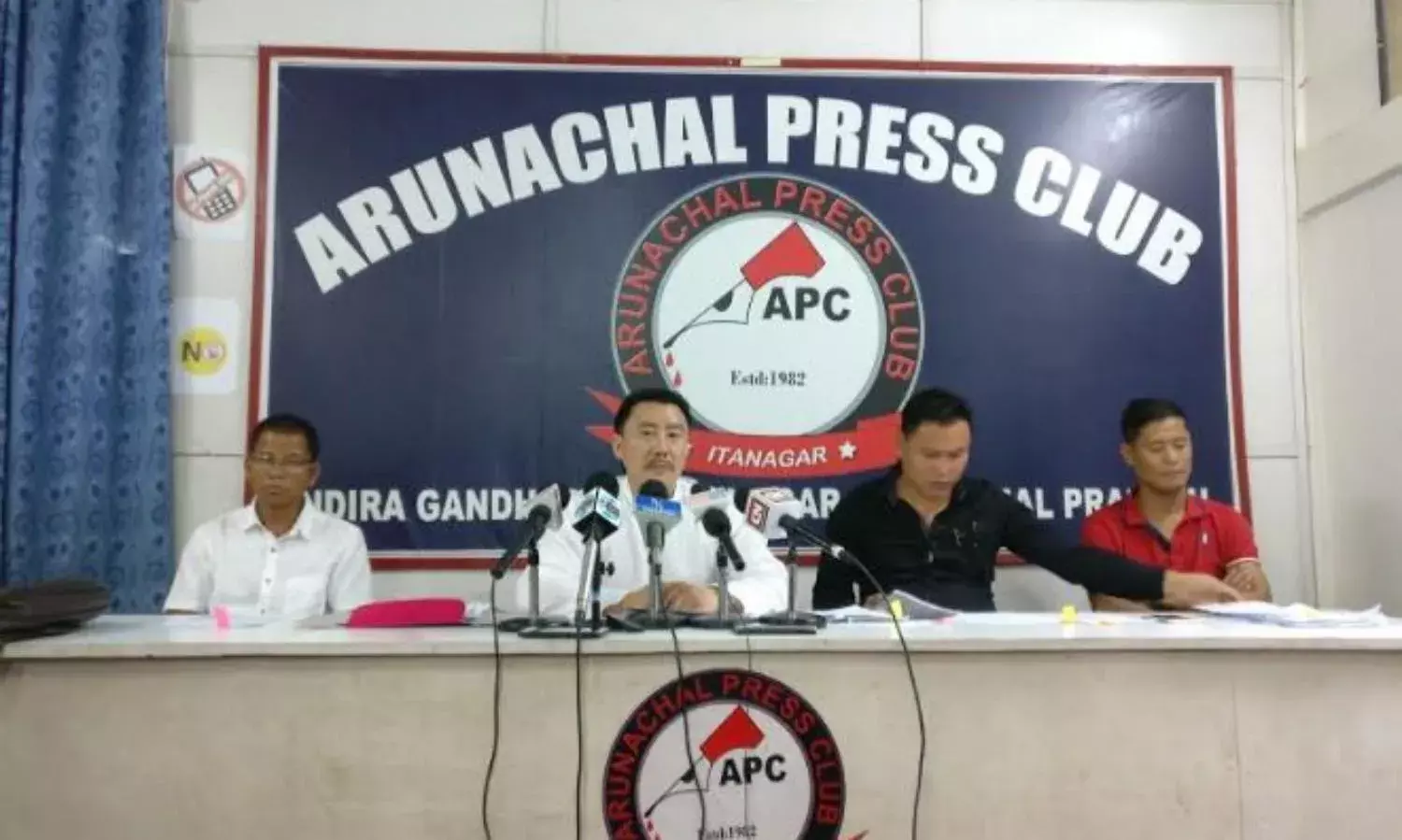 Politician-Bureaucrat Tussle Takes Rs 100-crore Turn