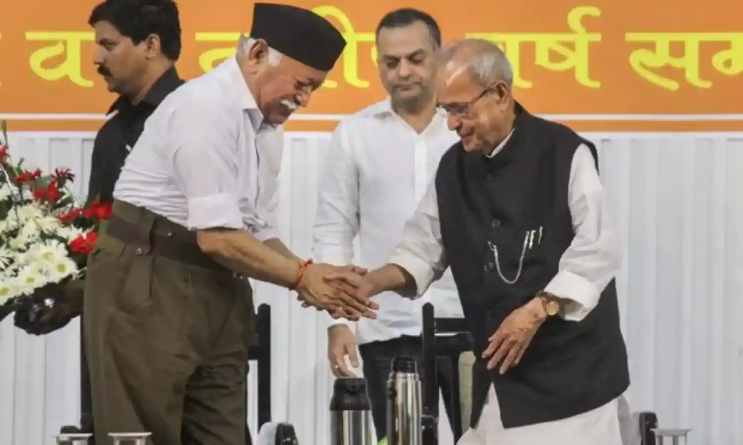 Pranab Mukherjee at RSS HQ: Images Speak Louder Than Words