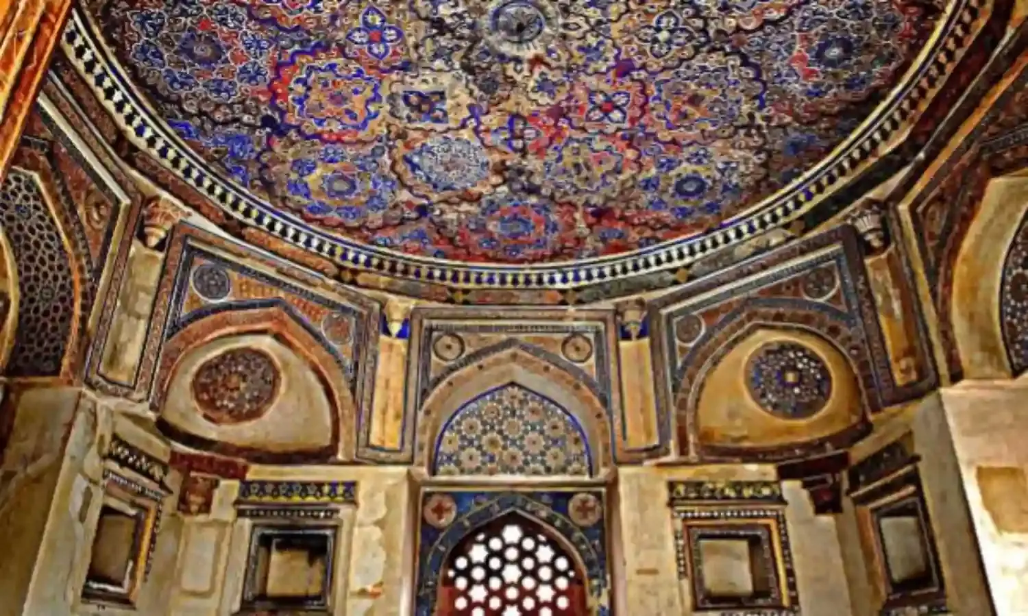 Mehrauli Archaeological Park: A Peoples Architecture