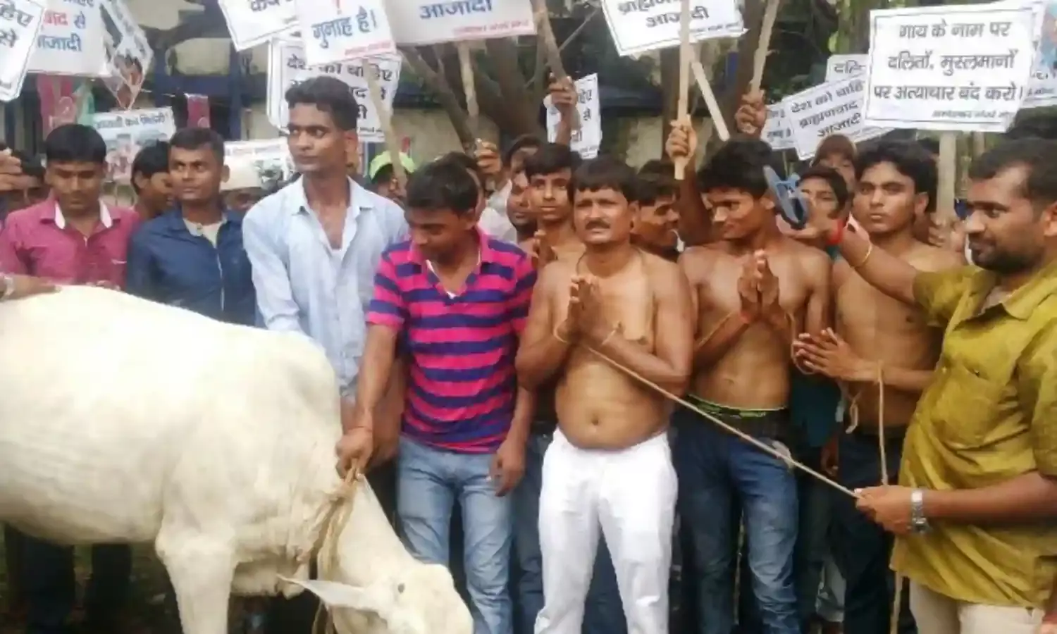 भाजपा शासित राज्य दलित उत्पीड़न में आगे भाजपा शासित राज्य दलित उत्पीड़न में आगे