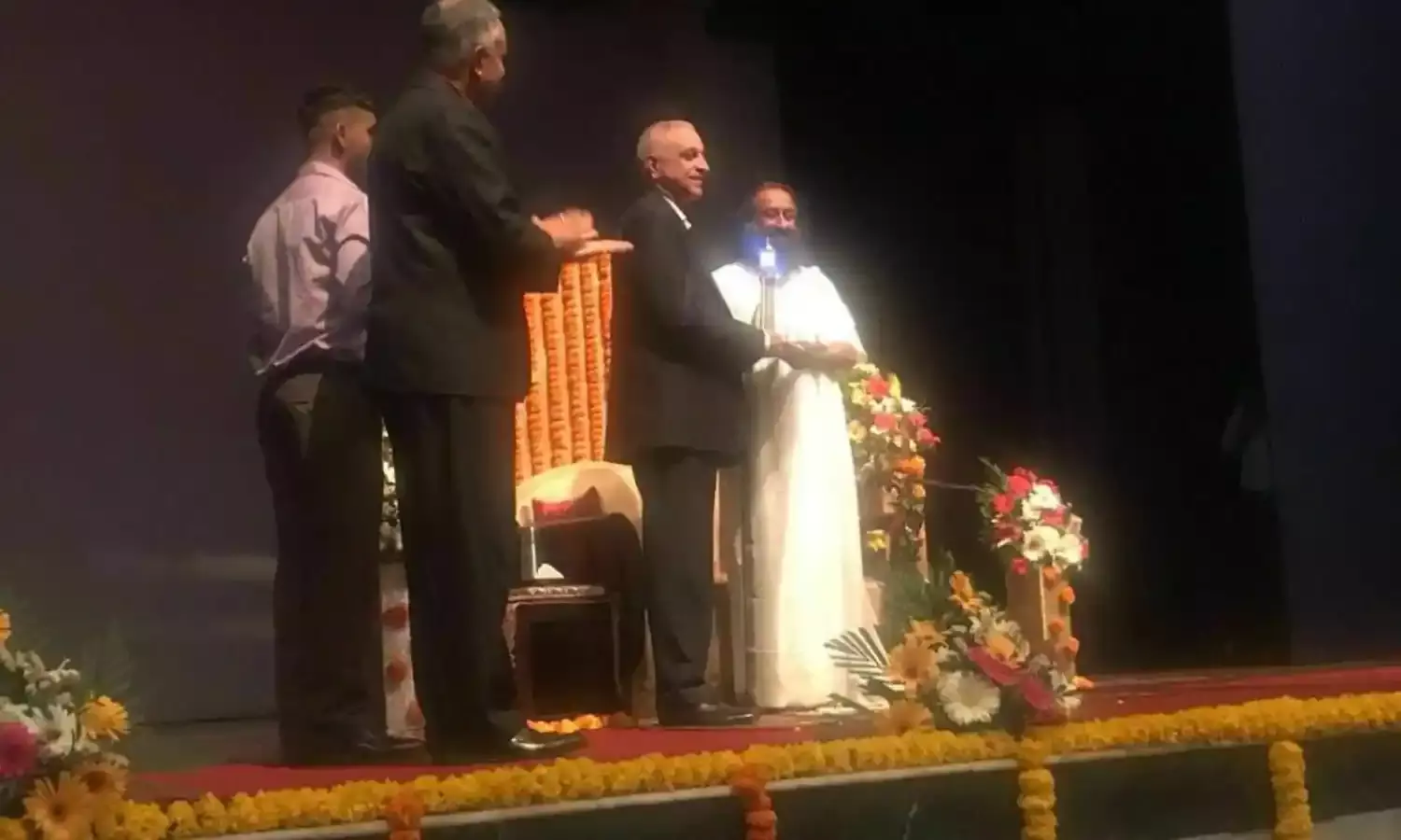 Sri Sri Ravi Shankar: Living With the Art of Politics?