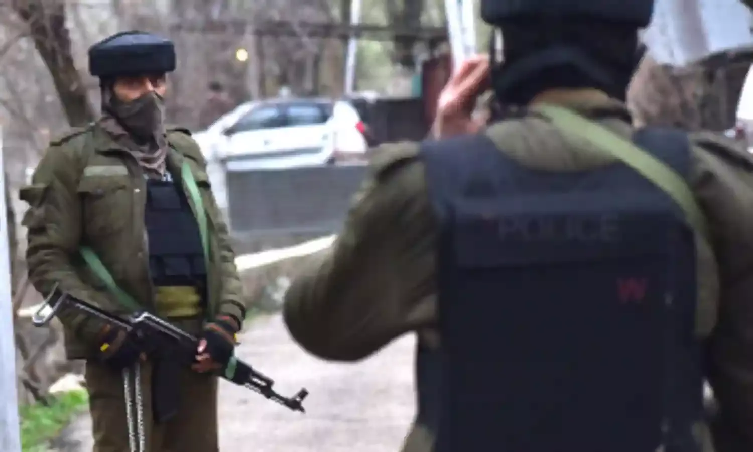 2 Cops+2 Soldiers+4 Militants Killed in Ongoing ‘Encounter’ In Kupwara