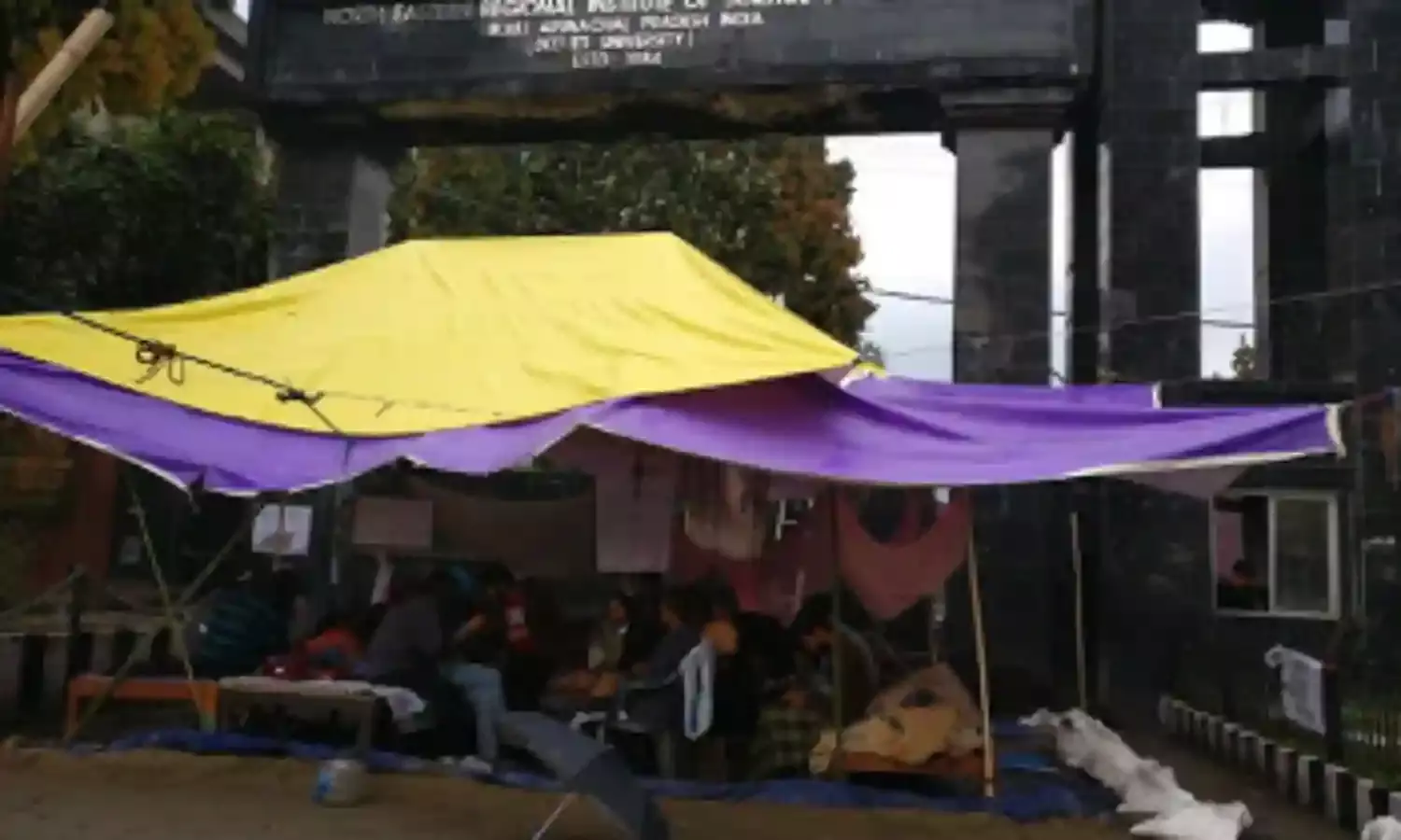 पूर्णकालिक निदेशक की नियुक्ति की मांग को लेकर अरुणाचल में छात्रों का आंदोलन