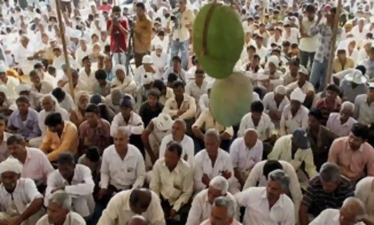 Peasant Uprising: Long March from Nashik to Mumbai as Stir Takes New Turn Peasant Uprising: Long March from Nashik to Mumbai as Stir Takes New Turn