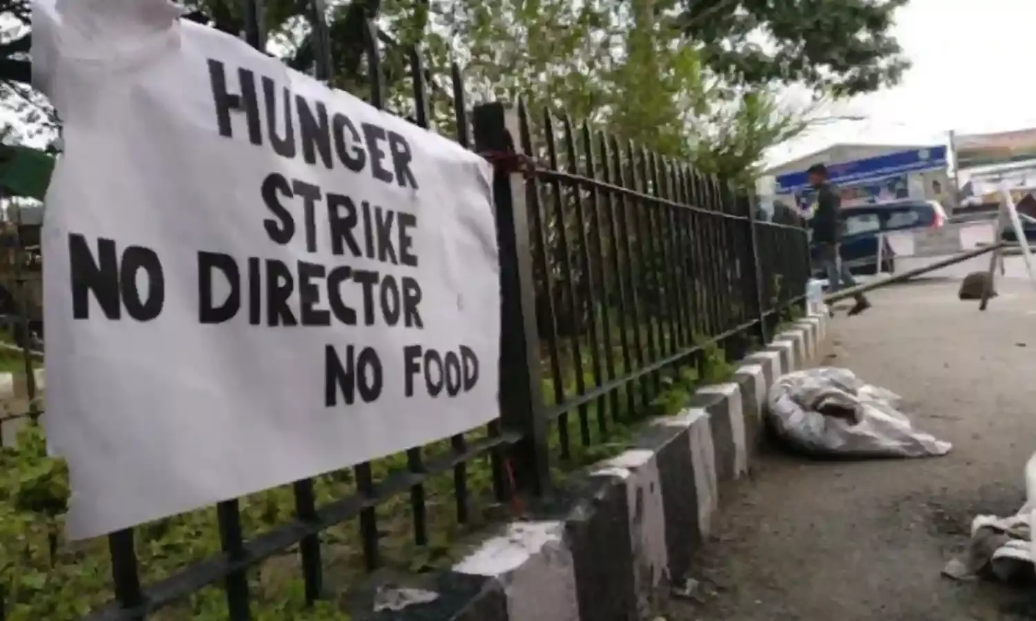 Starved of Director, Students Go Hungry