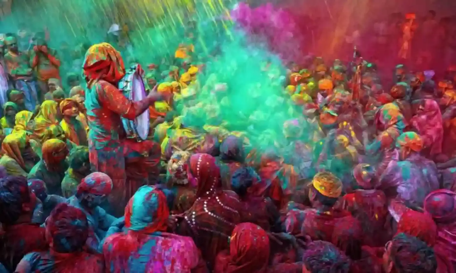 A Page of History Eroded By Time :Hum Ishq Ke Bande Hain Mazhab Se Nahin Vaqif