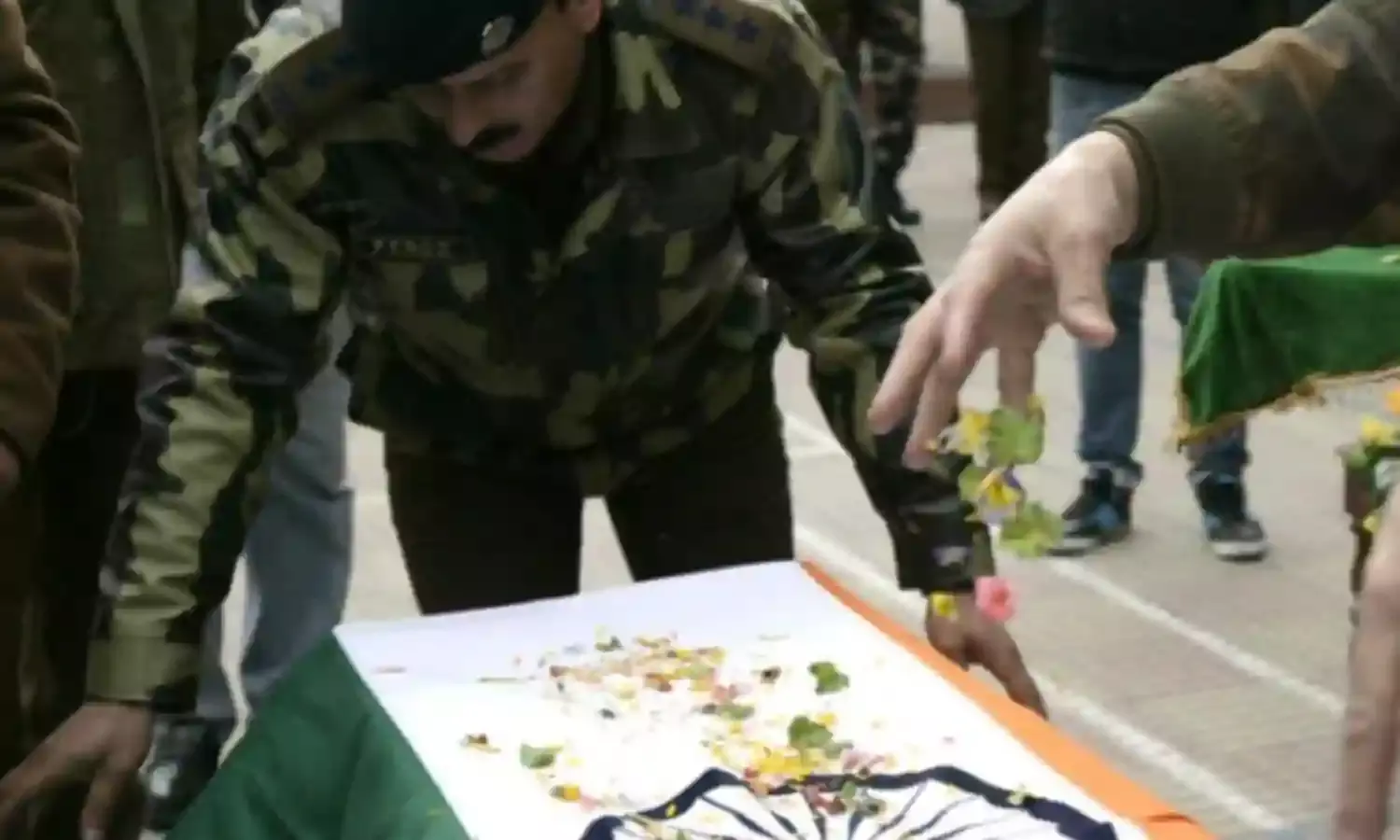 Gunmen Kill 2 Cops In Separate Incidents,Snatch Rifles