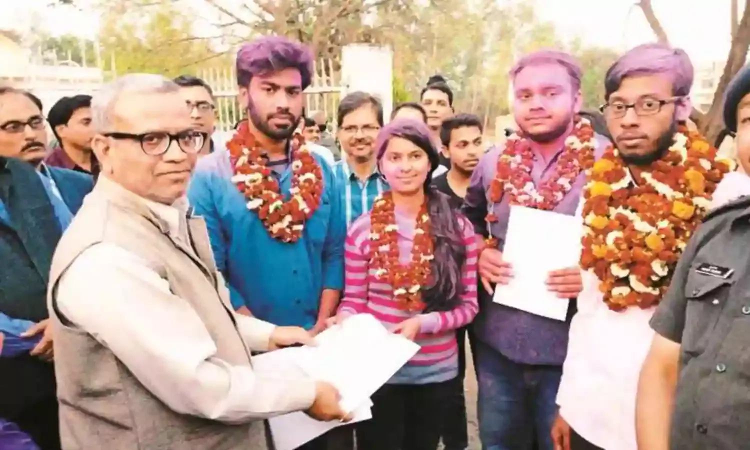 गुरू घासीदास केंद्रीय विश्वविद्यालय : छात्र संघ के विजय प्रत्याशी एक ही जाति के