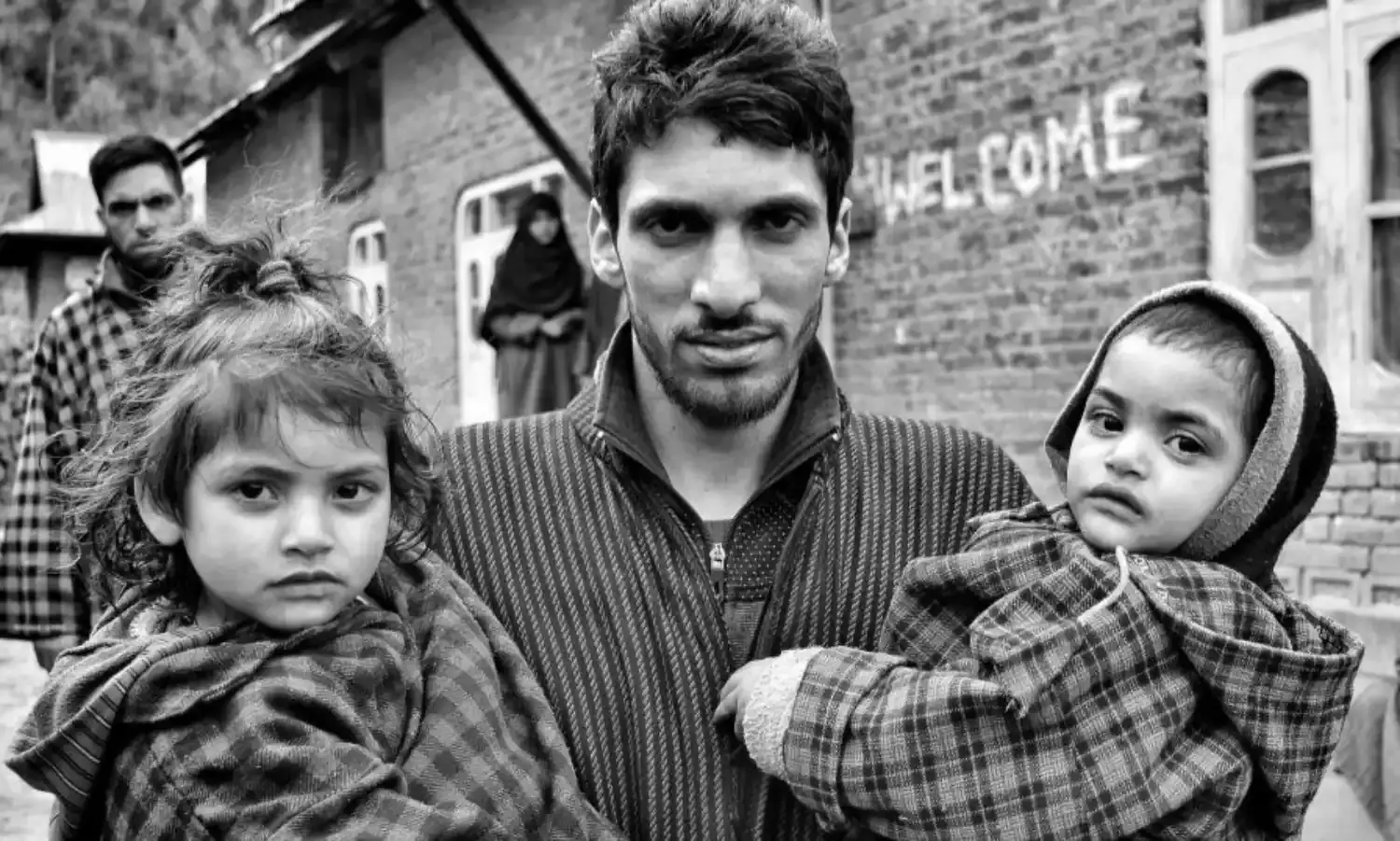 Security Lapse Brings Gloom to Kashmiri Cops Home.