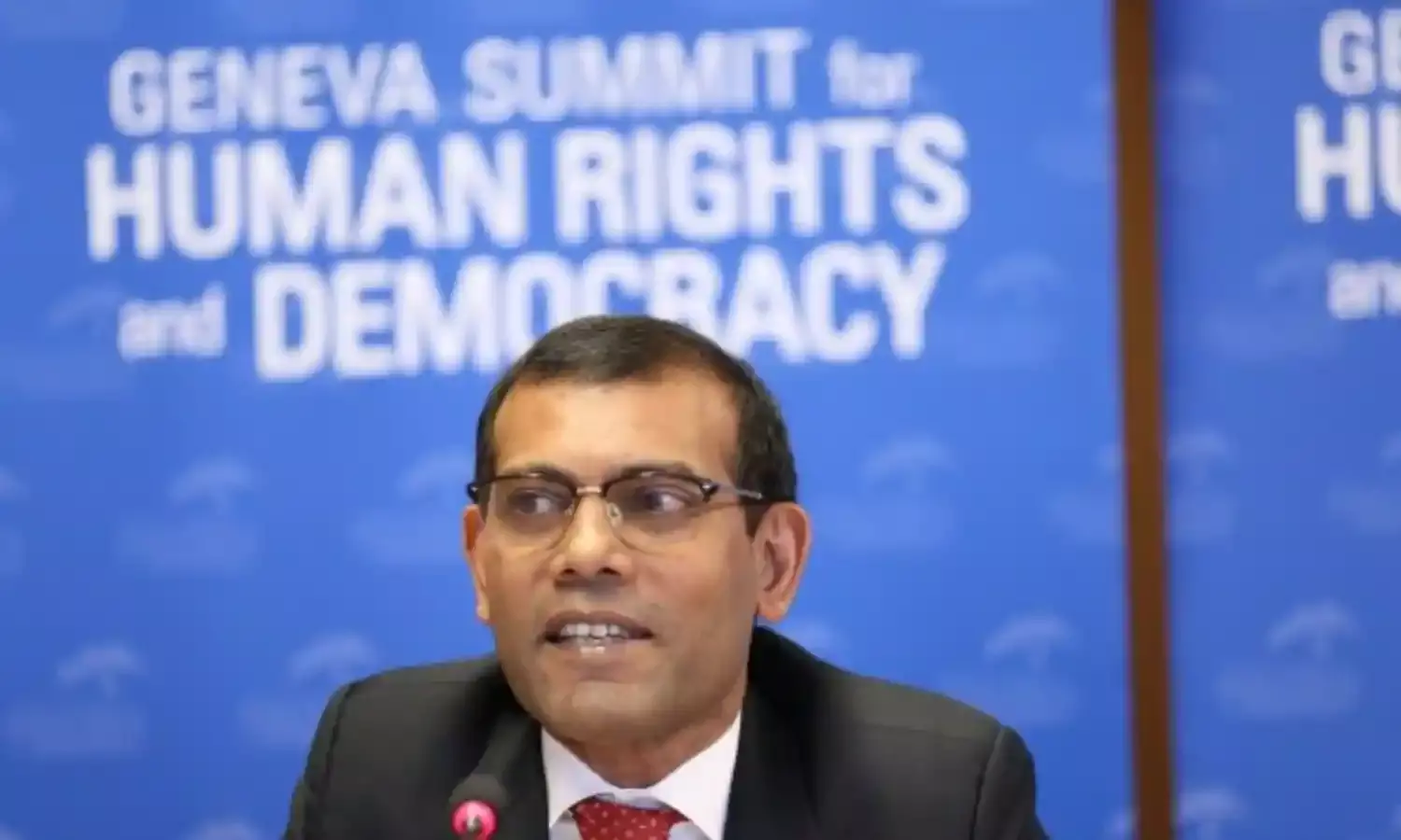 Nasheed Asks India to Intervene in Maldivian Crisis, New Delhi And Beijing Reluctant to Take Sides Nasheed Asks India to Intervene in Maldivian Crisis, New Delhi And Beijing Reluctant to Take Sides