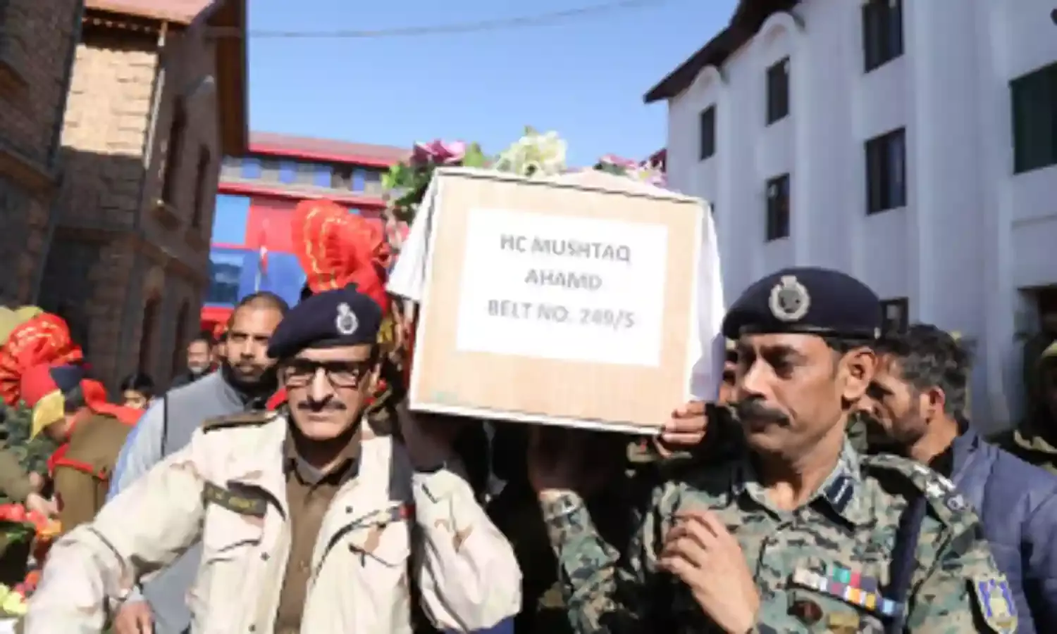 Drama in Crowded Srinagar Hospital: Cops Killed as LeT Militant Escapes