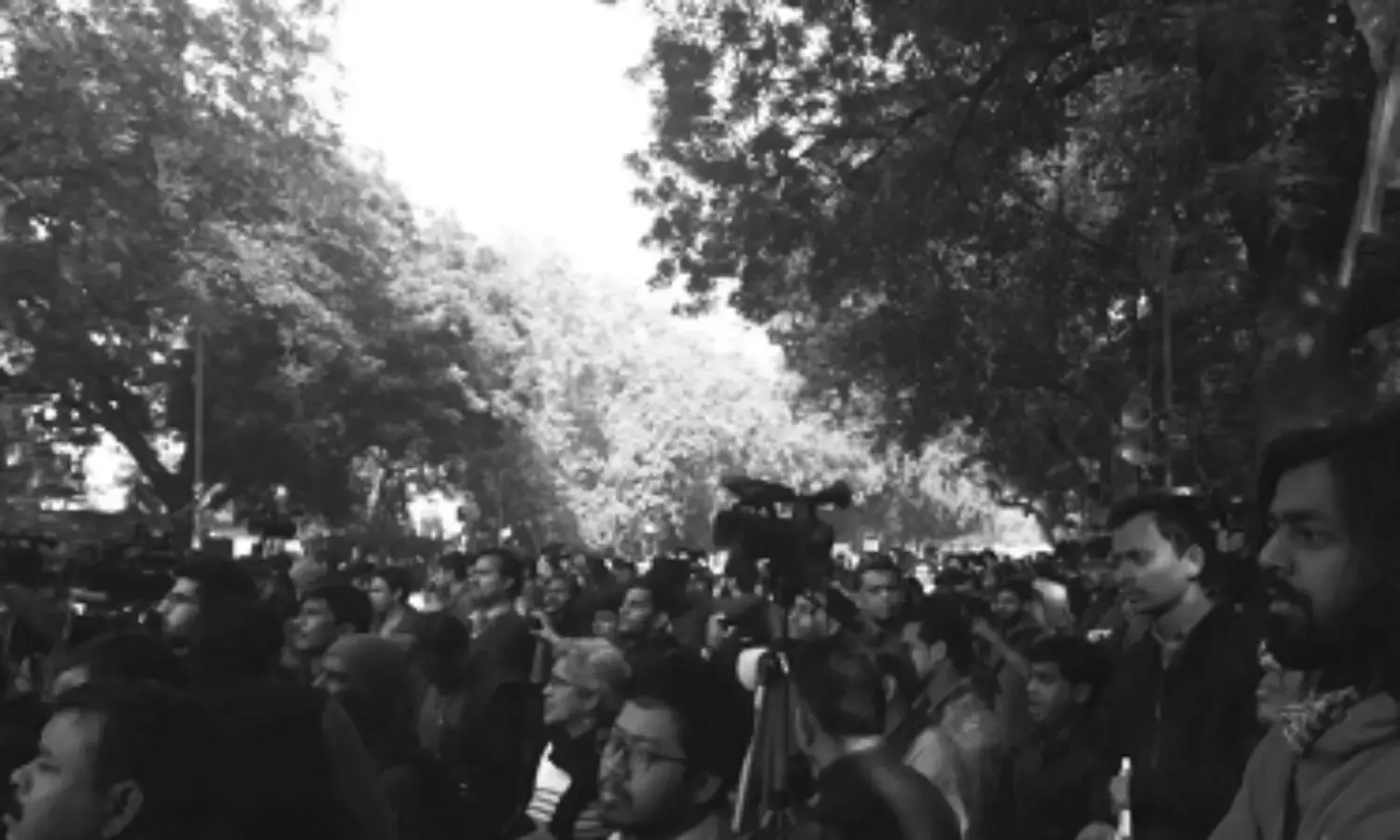 युवा हुंकार रैली में संविधान और लोकतंत्र के मुद्दों पर जोर दिया गया