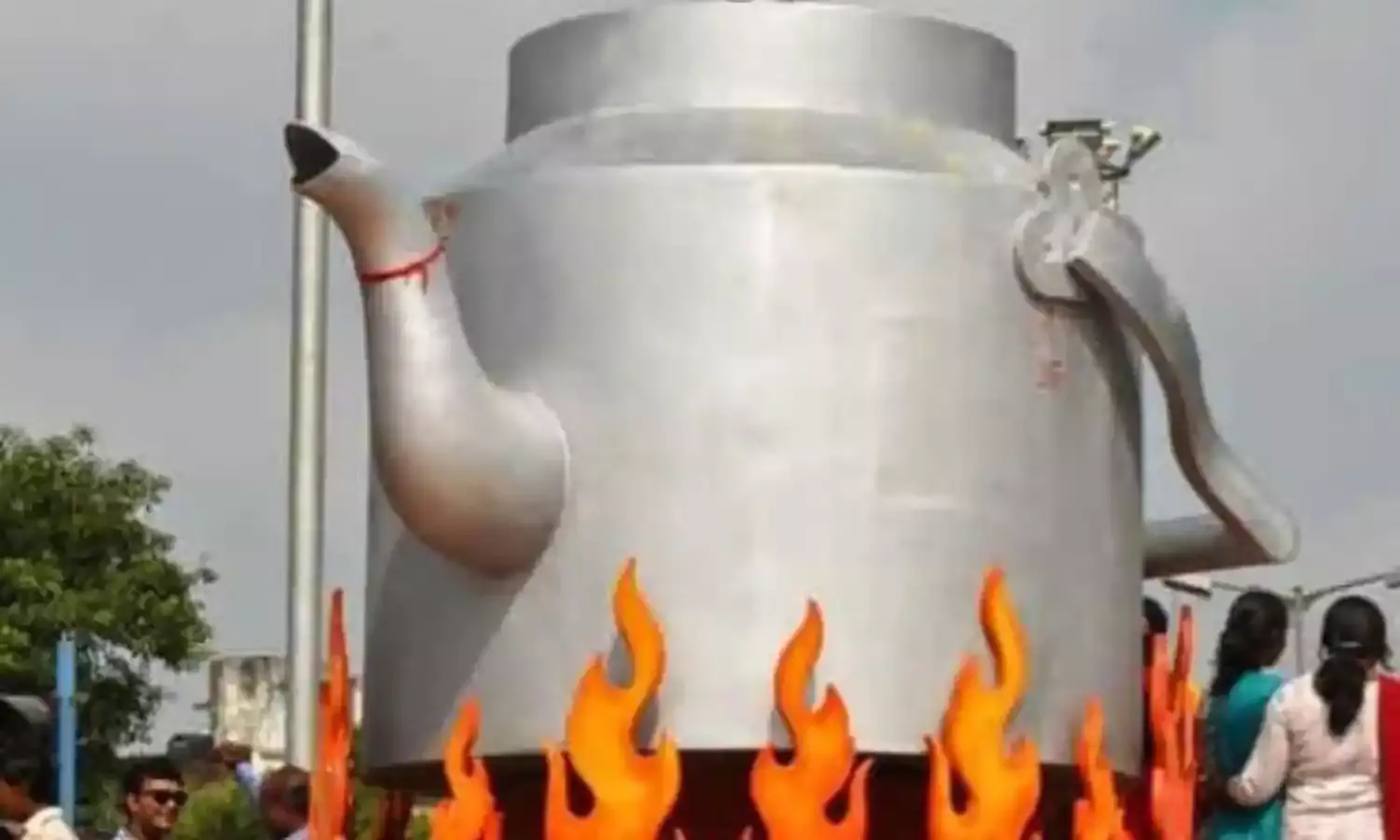 एक केटली और नदी की कहानी