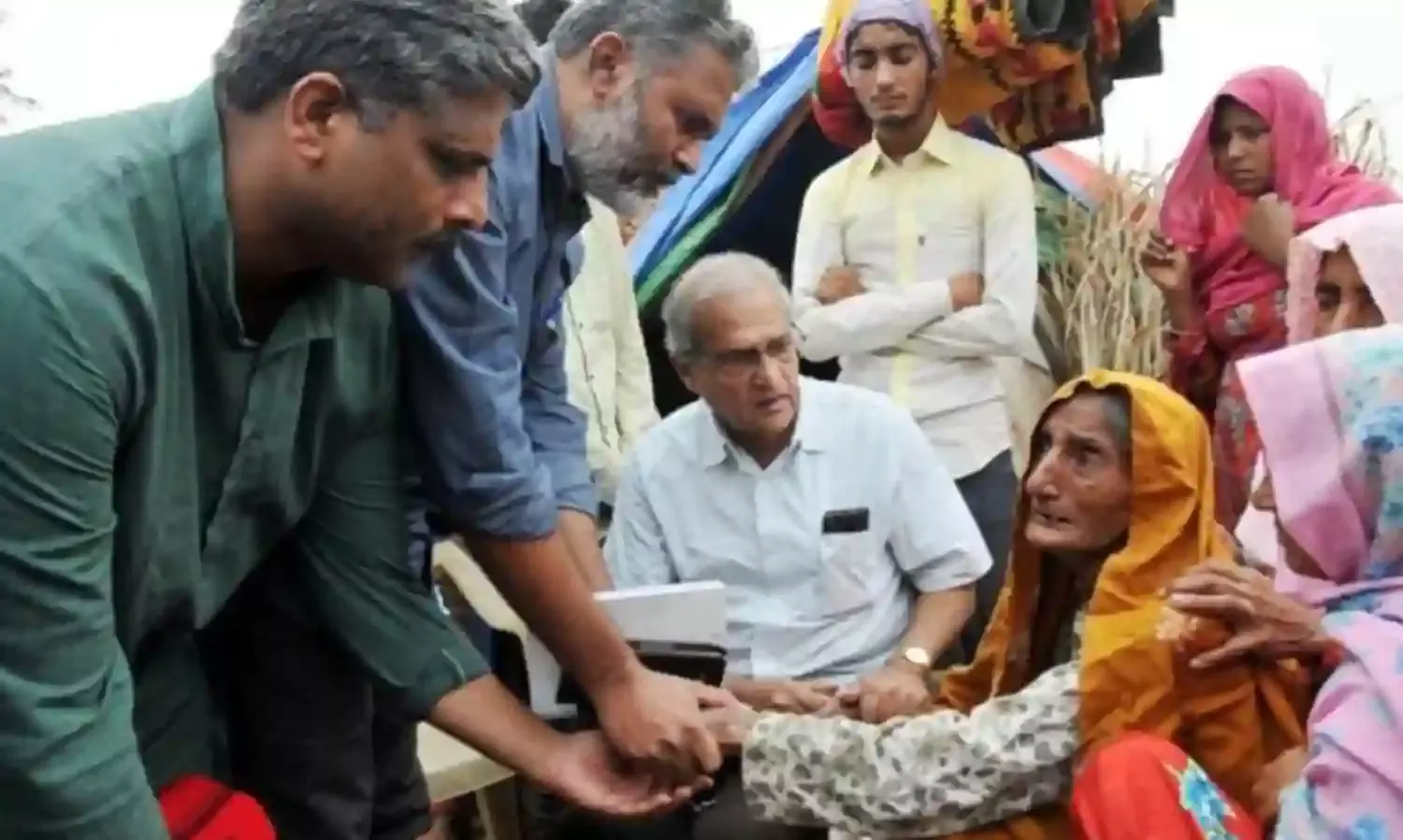 Next Level: Cow Mobs Weaponised, From Lathis to Guns Next Level: Cow Mobs Weaponised, From Lathis to Guns