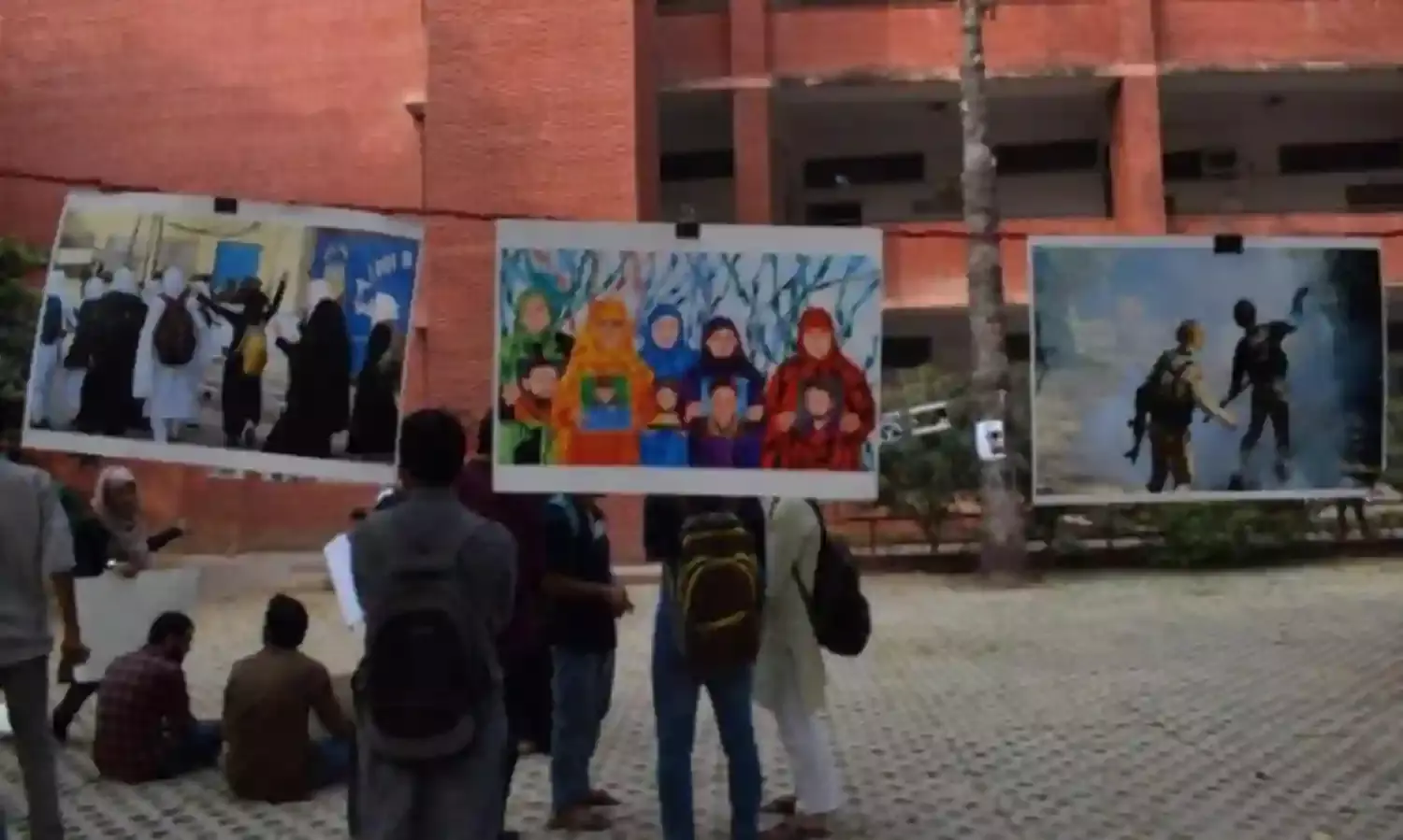 Jamia Millia Students Protest against Mehbooba Mufti’s Visit