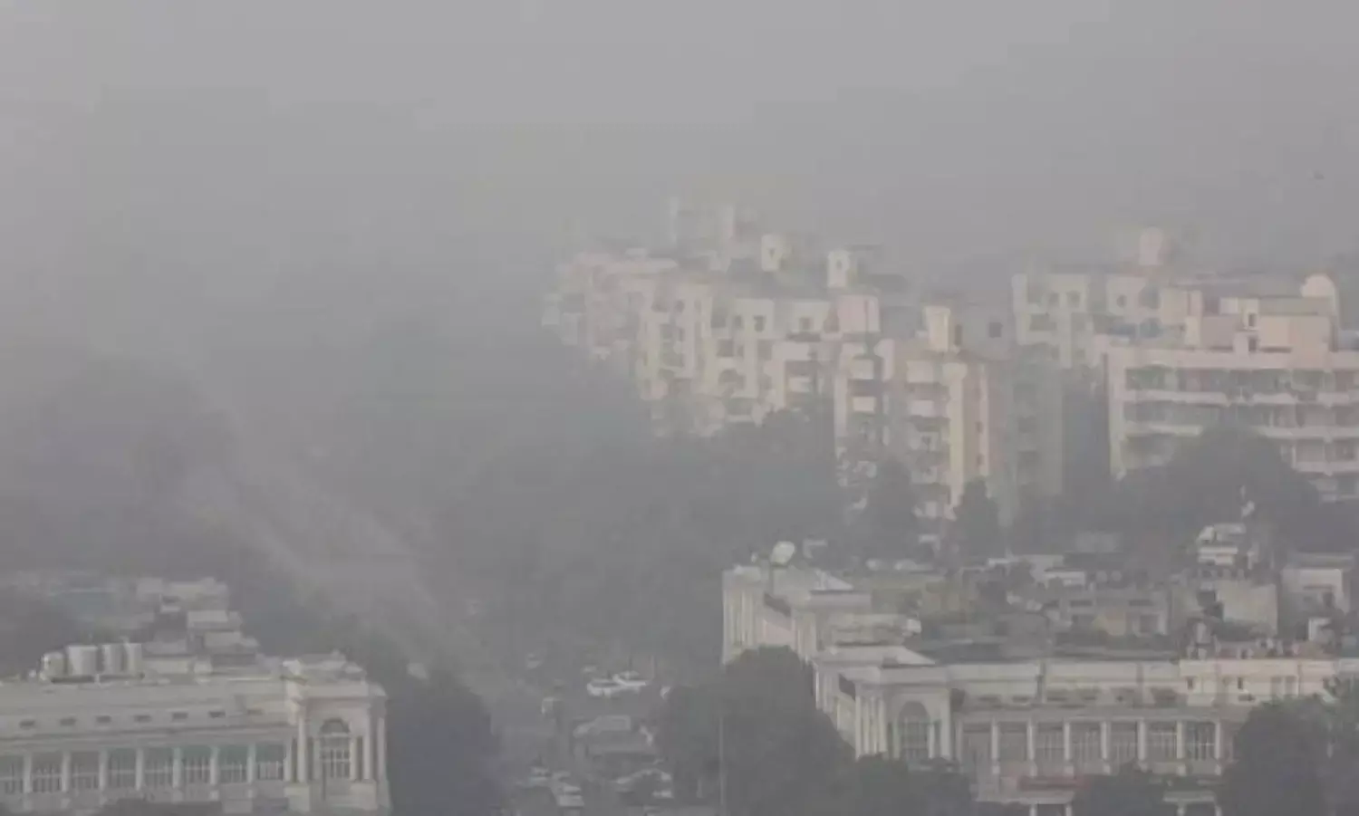 Environment Minister Says Dont Panic, Air Pollution Isnt Emergency Like Bhopal Gas Tragedy