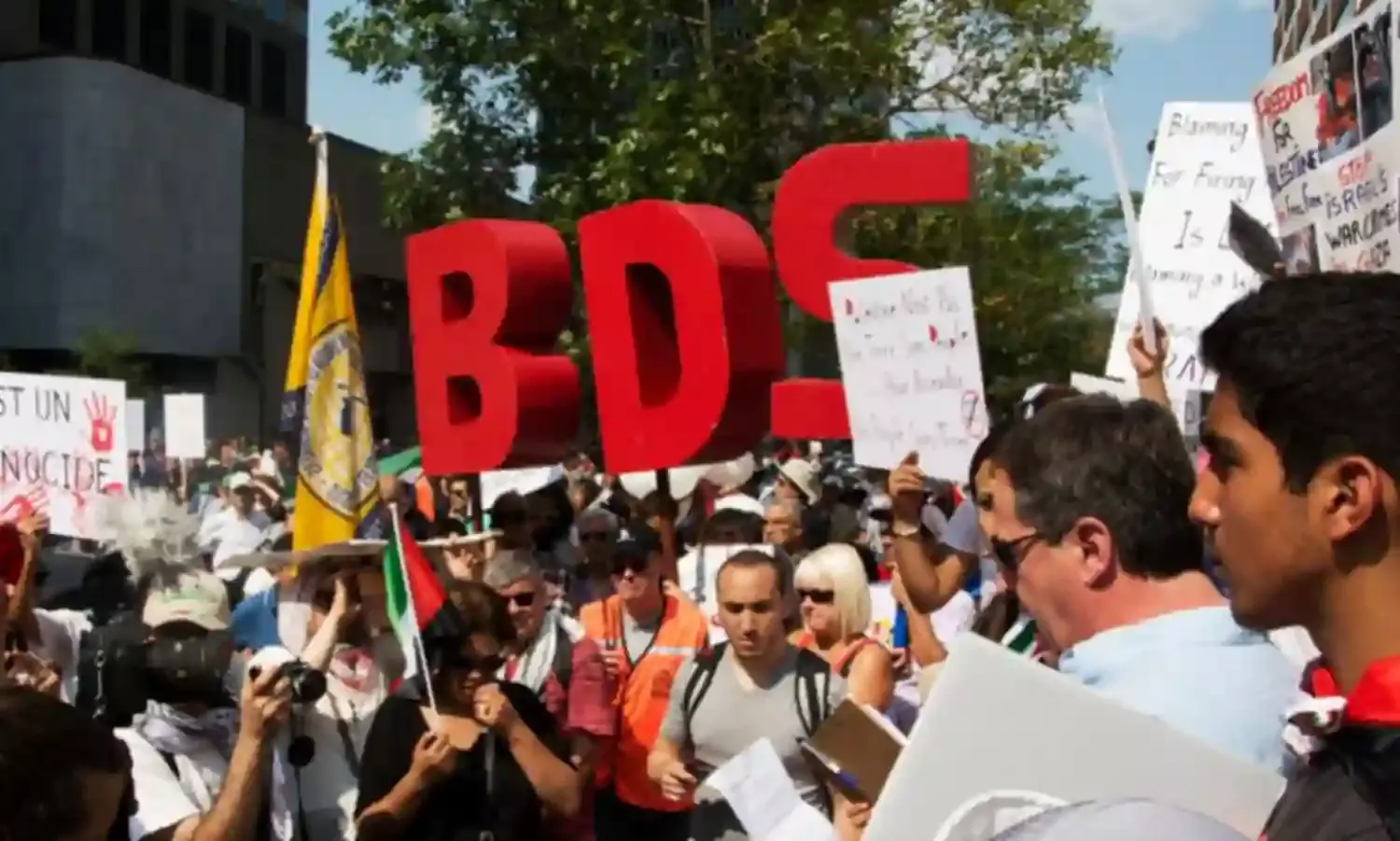 Air Canada Ends Contract With Israel Arms Firm, BDS Sees It As a Shot in the Arm