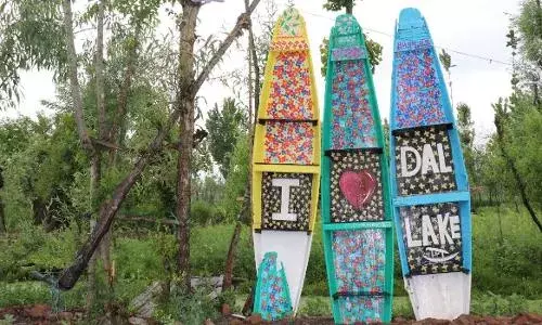 Dal Lake Awaits the Promised Picture Perfect Hamlets